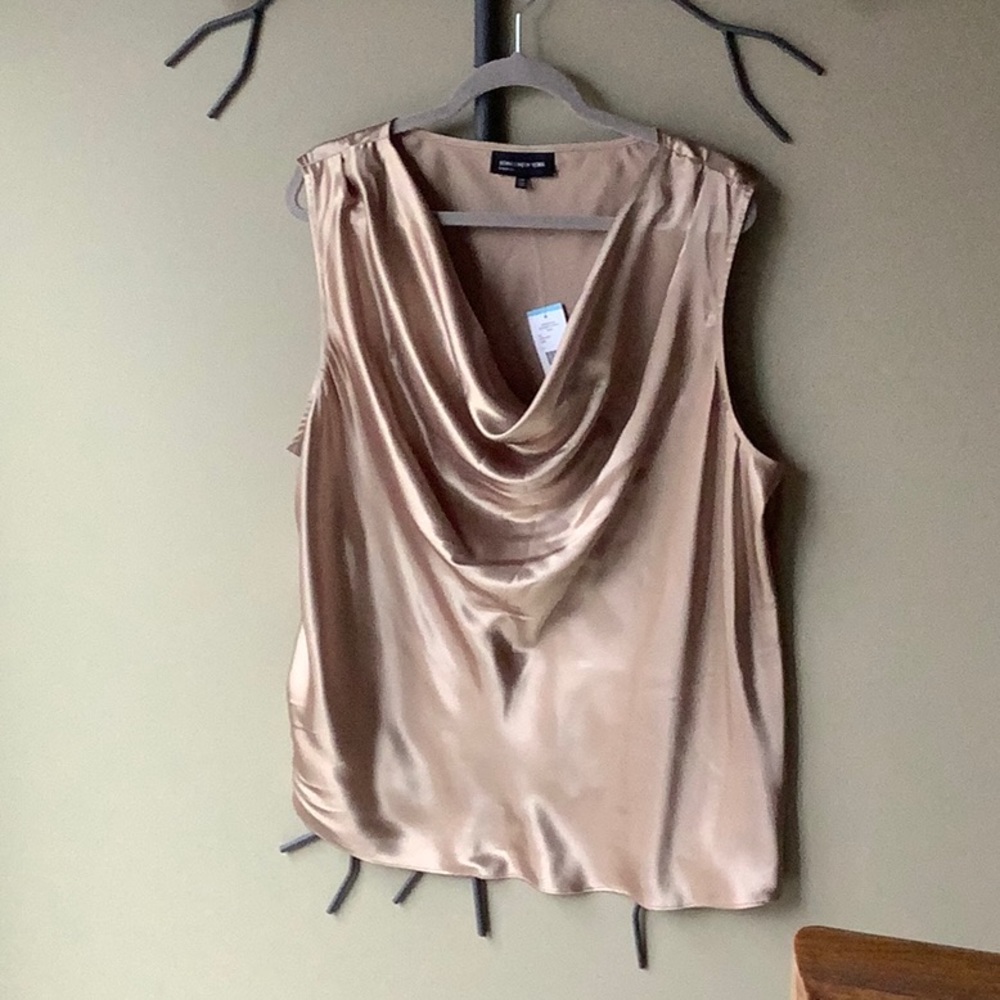 Sleeveless Blouse - Plus Size